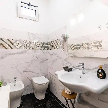 Piazza Colombo By Interhome Apartment
