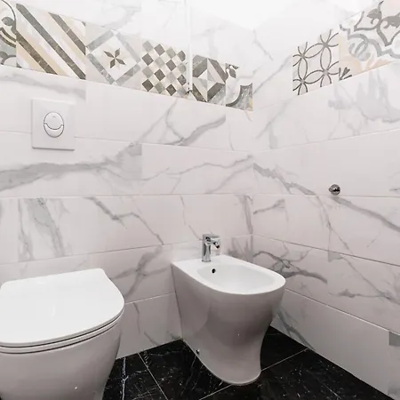 Piazza Colombo By Interhome Apartment Sanremo