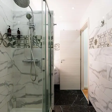 Apartment Piazza Colombo By Interhome